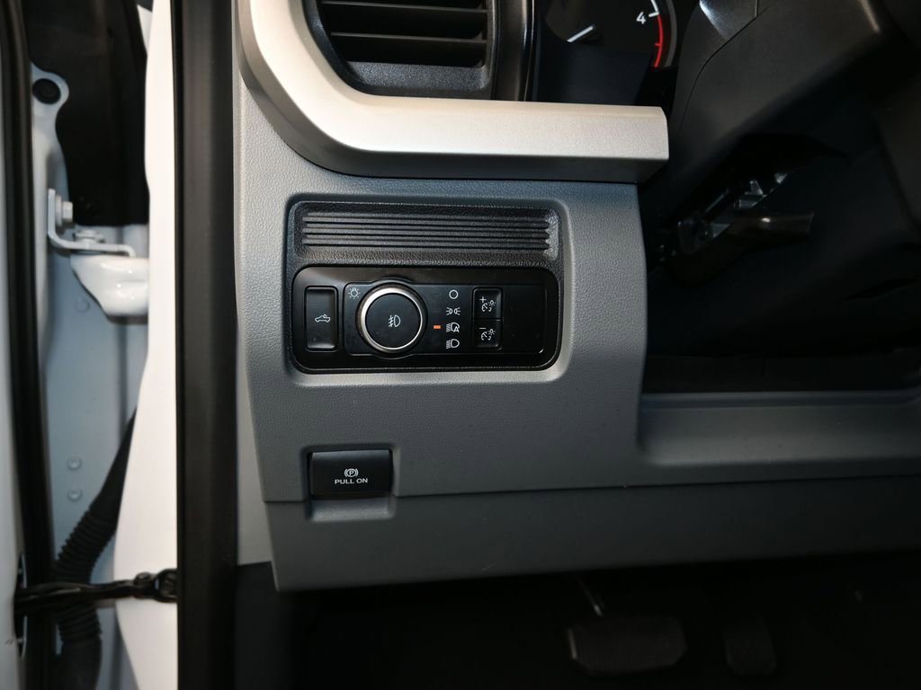 Certified 2024 Ford F350 XLT AWD/4WD image 5