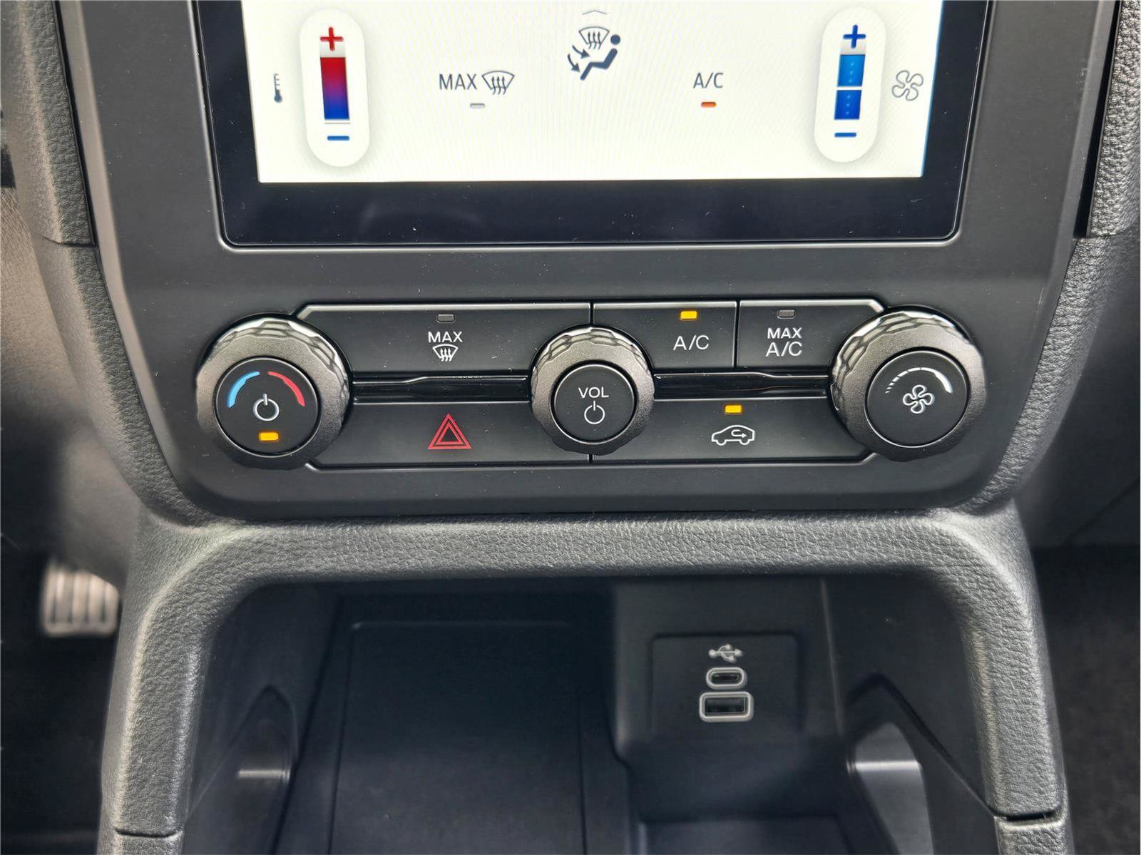 Certified 2025 Ford Ranger XL RWD image 18