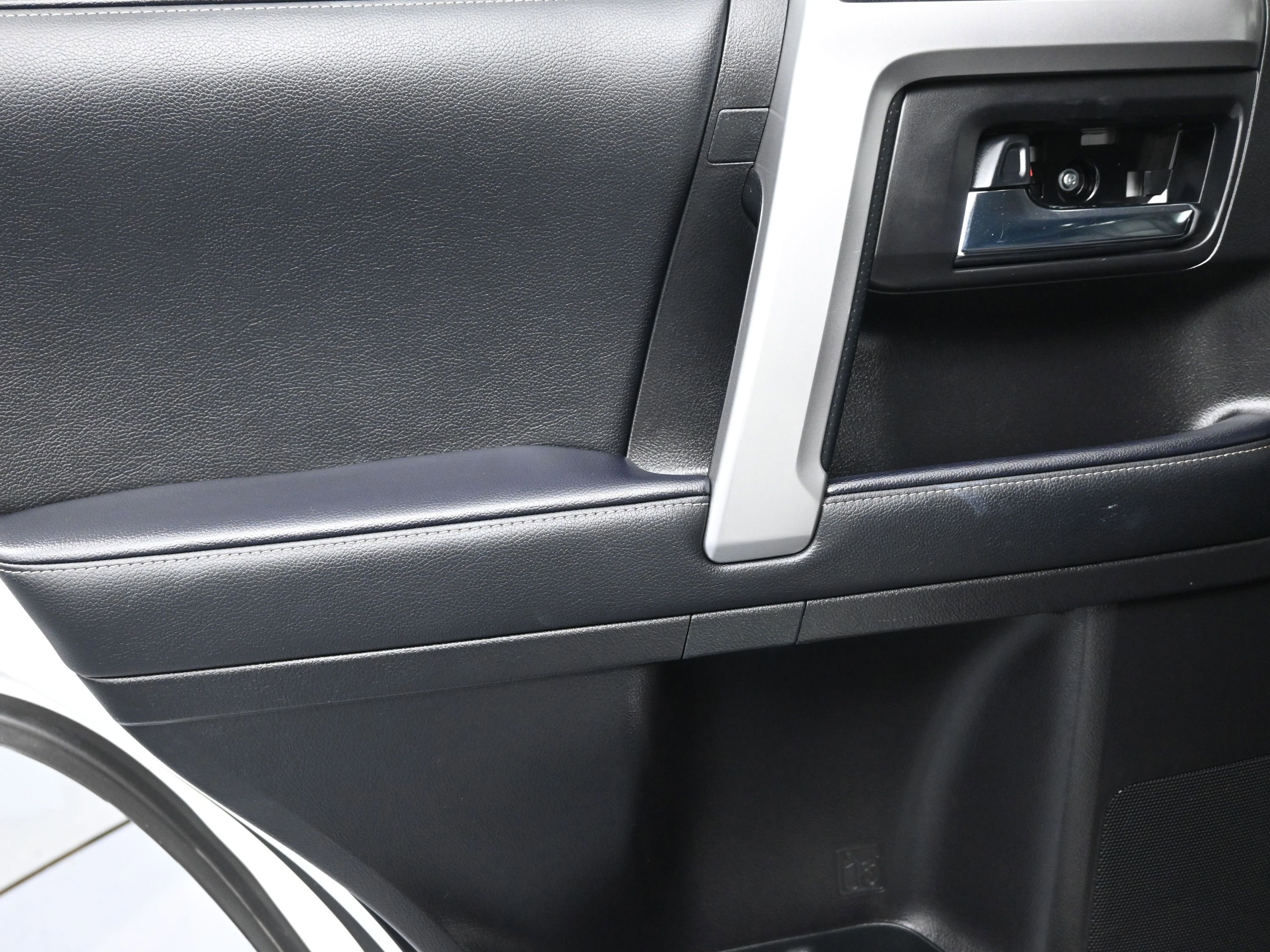 Used 2022 Toyota 4Runner SR5 Premium w/ Moonroof Package image 28