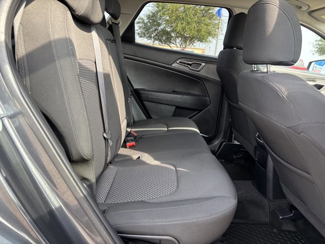 Used 2023 Kia Sportage LX image 20