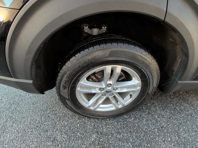 Certified 2023 Ford Explorer XLT w/ Equipment Group 202A image 12