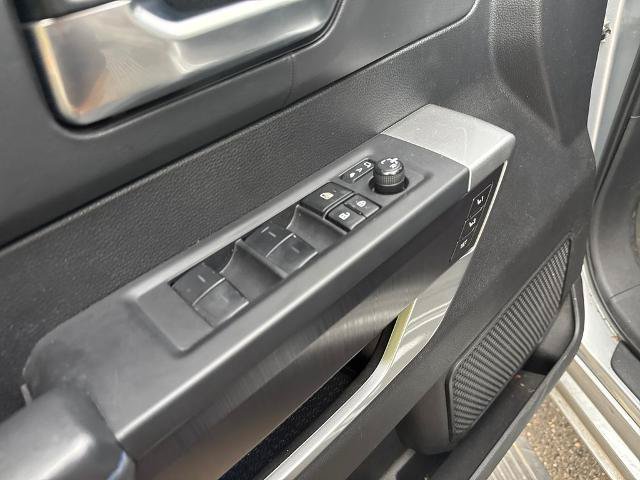 Used 2023 Toyota Tundra Platinum w/ Advanced Package AWD/4WD image 20
