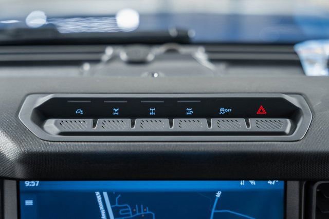 Certified 2021 Ford Bronco First Edition image 26