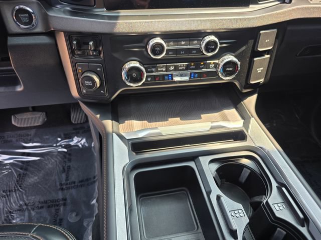 Certified 2024 Ford F250 Platinum w/ FX4 Off-Road Package AWD/4WD image 24