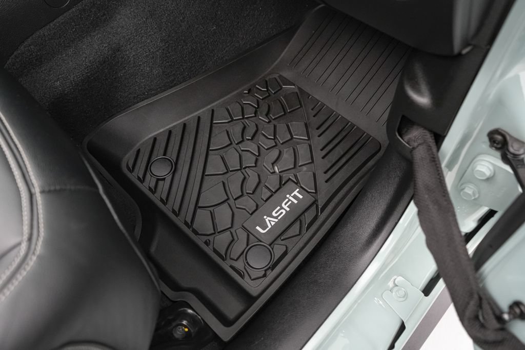 Used 2023 Jeep Wrangler Unlimited Sport w/ Sun And Sound Package AWD/4WD image 48