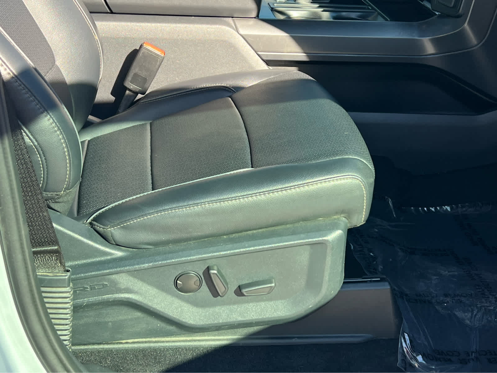 Certified 2025 Ford F150 Lariat AWD/4WD image 18