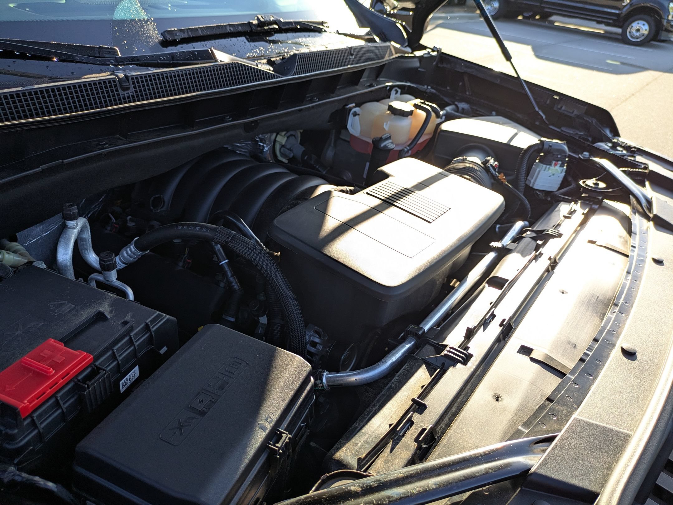 Used 2024 Chevrolet Tahoe High Country AWD/4WD image 41