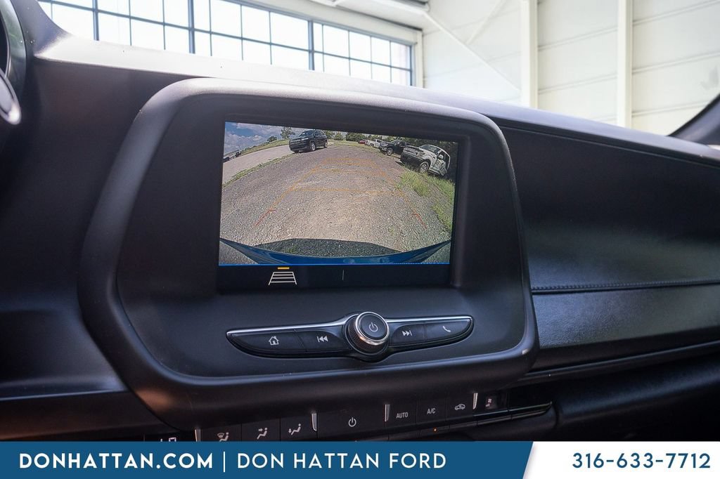 Used 2019 Chevrolet Camaro LT RWD image 8