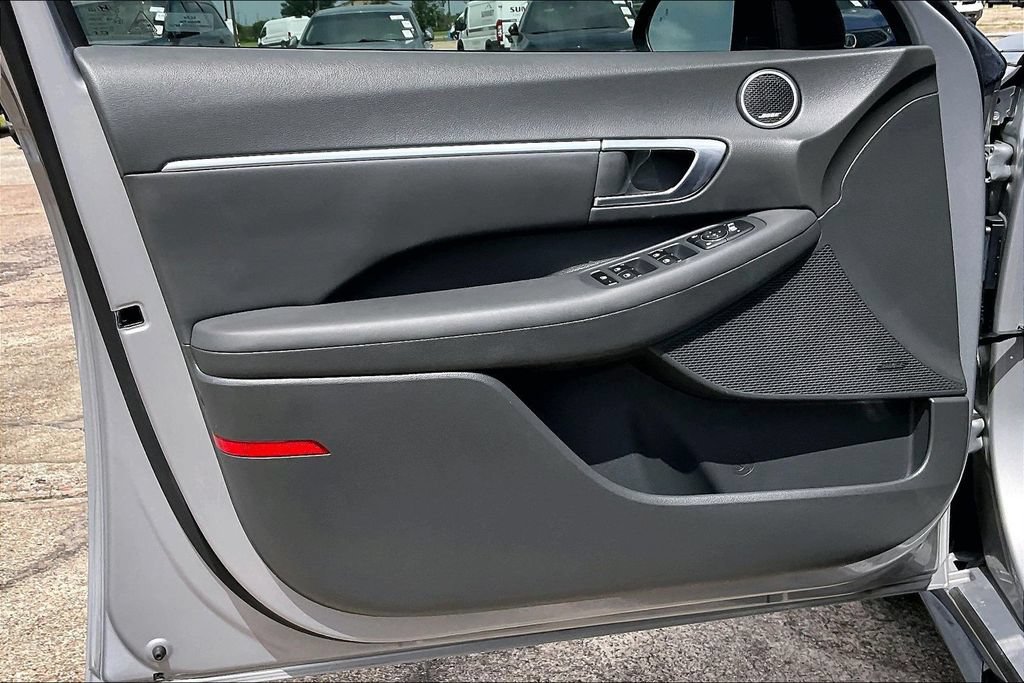 Used 2023 Hyundai Sonata SEL Plus FWD image 17