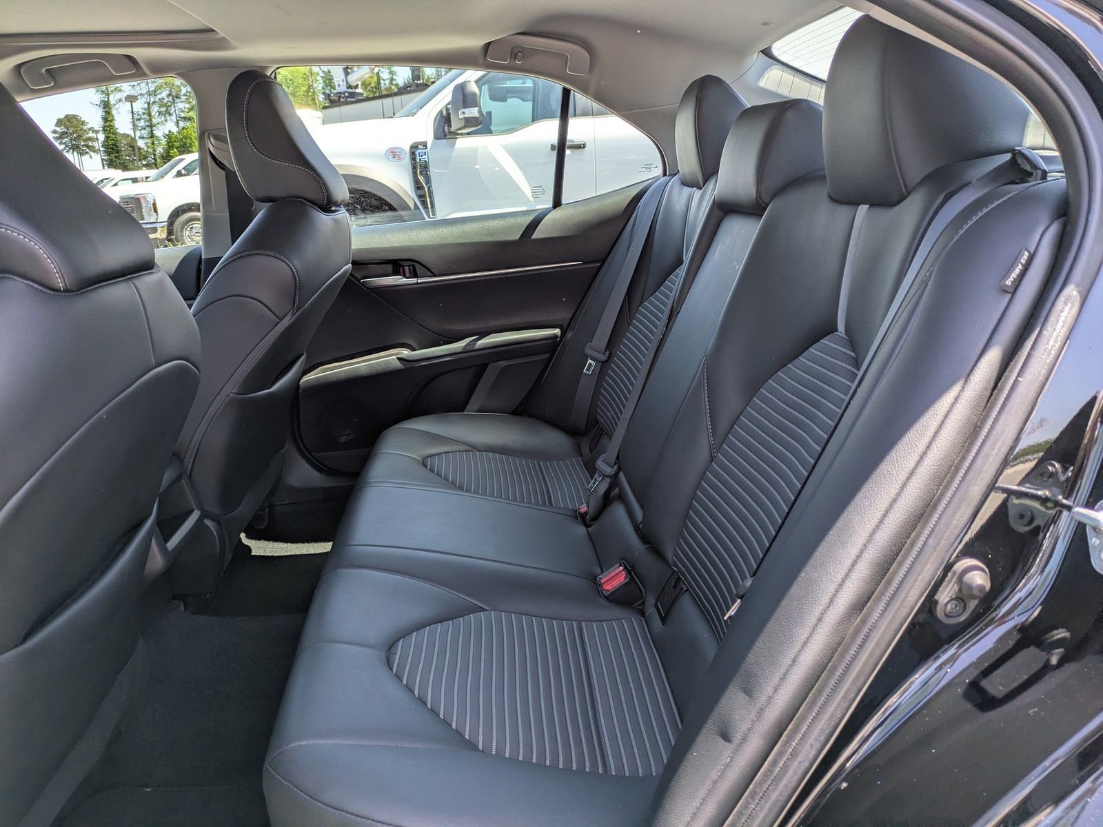 Used 2024 Toyota Camry SE w/ Convenience Package FWD image 8