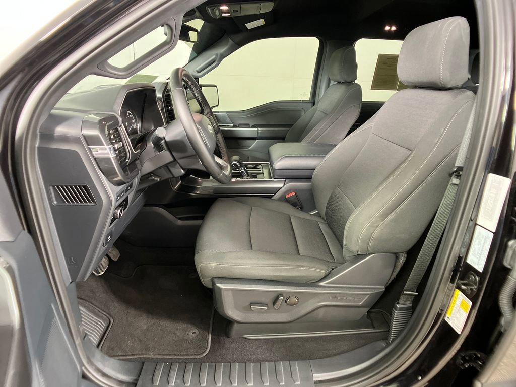 Certified 2023 Ford F150 XLT w/ Equipment Group 302A High image 31