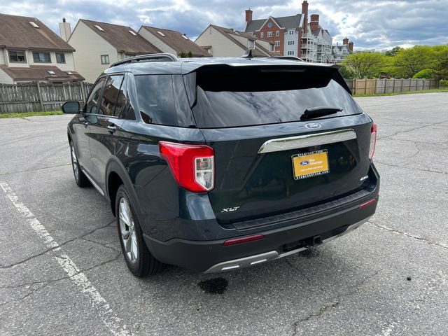 Certified 2023 Ford Explorer XLT w/ Equipment Group 202A AWD/4WD image 8