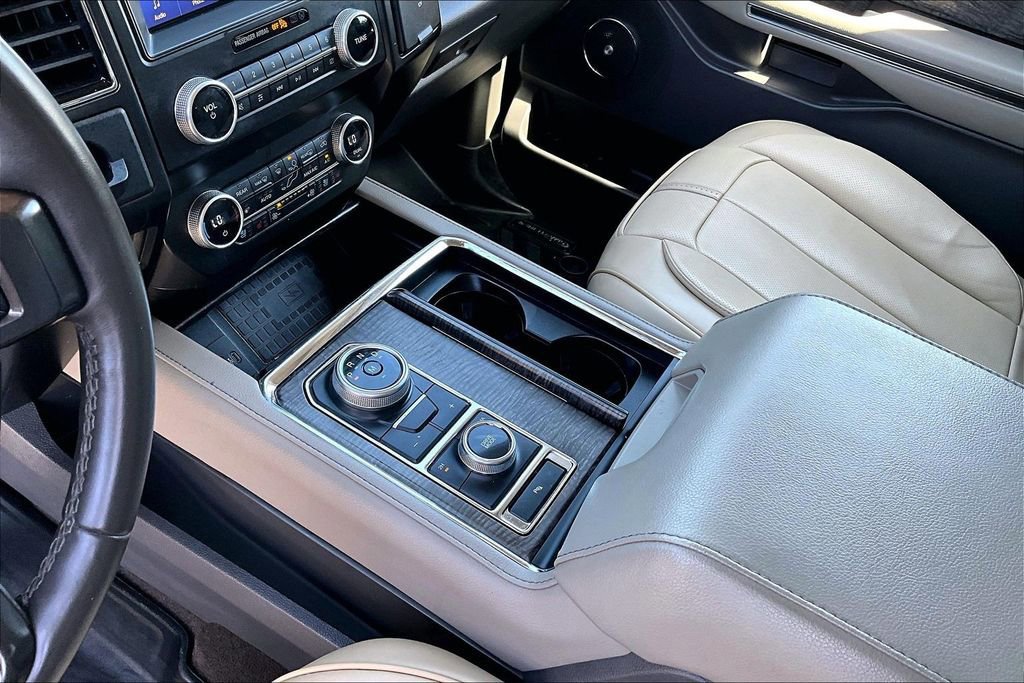 Certified 2021 Ford Expedition Limited AWD/4WD image 15