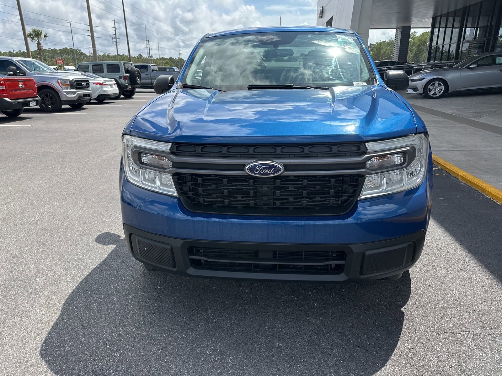 Certified 2024 Ford Maverick XLT FWD image 9