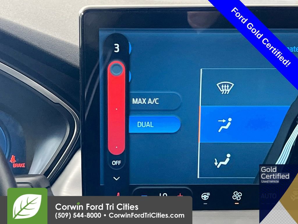 Certified 2025 Ford Escape Platinum AWD/4WD image 24