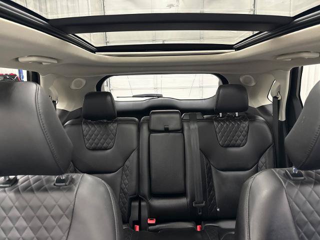 Certified 2024 Ford Edge Titanium AWD/4WD image 21