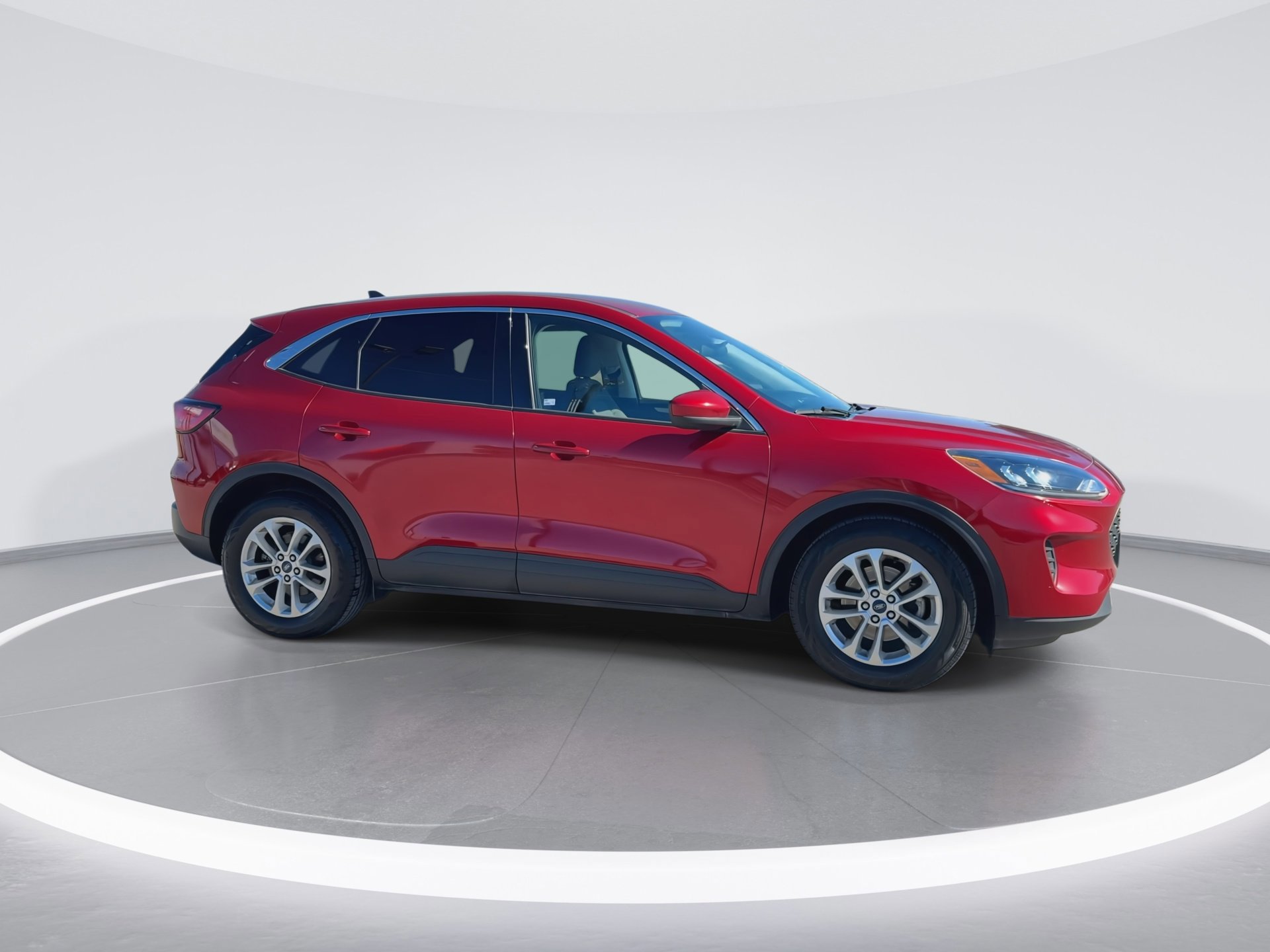 Certified 2021 Ford Escape SE w/ Convenience Package image 3
