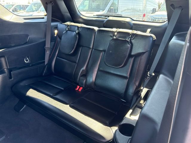 Certified 2024 Ford Explorer ST-Line w/ Class IV Trailer Tow Package AWD/4WD image 14