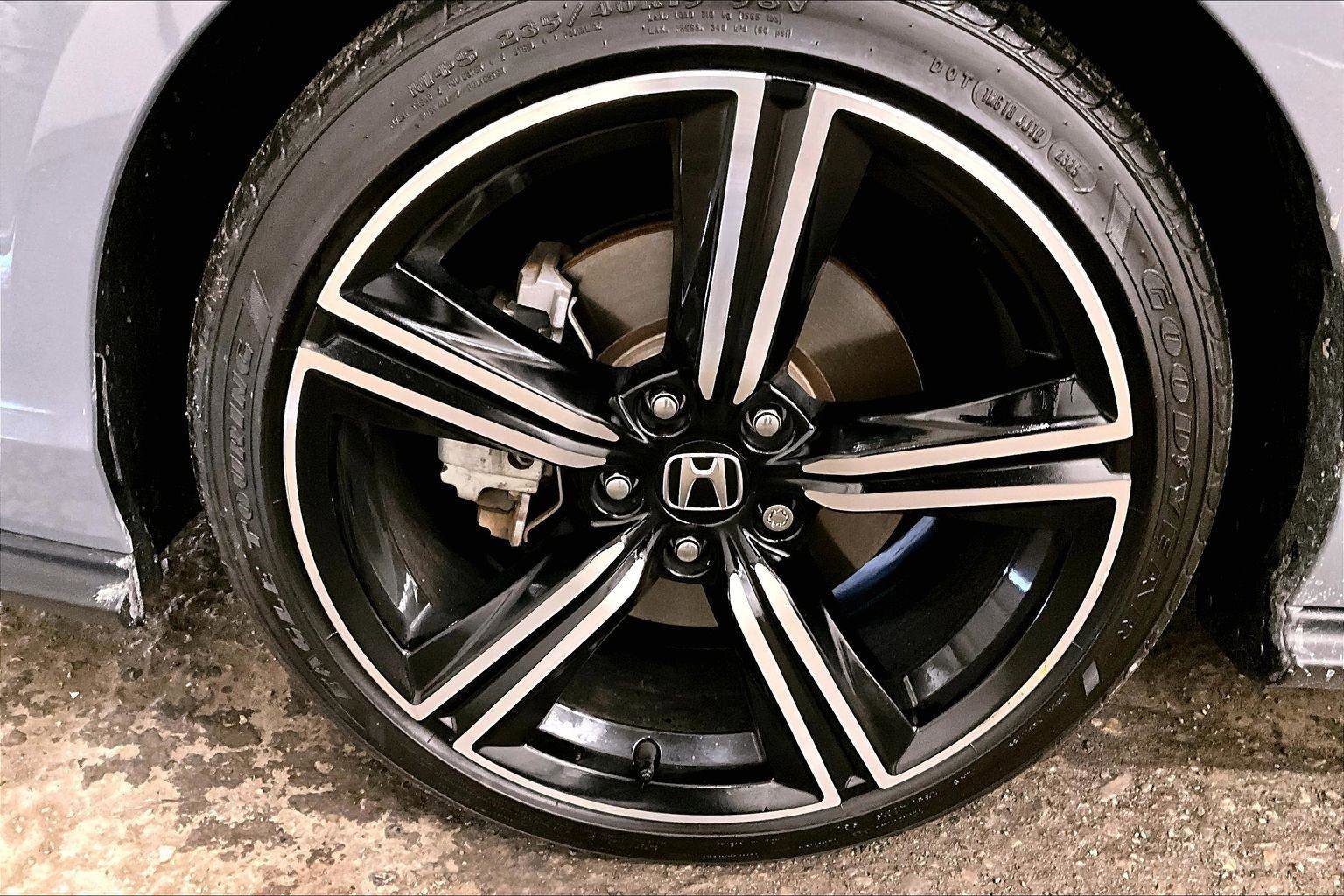 Used 2023 Honda Accord Sport image 10