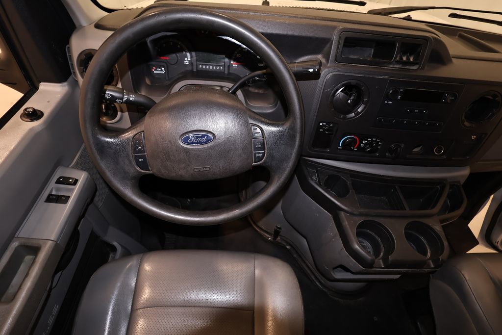 Certified 2019 Ford E-450 and Econoline 450 Super Duty w/ Power Windows & Locks Group RWD image 21