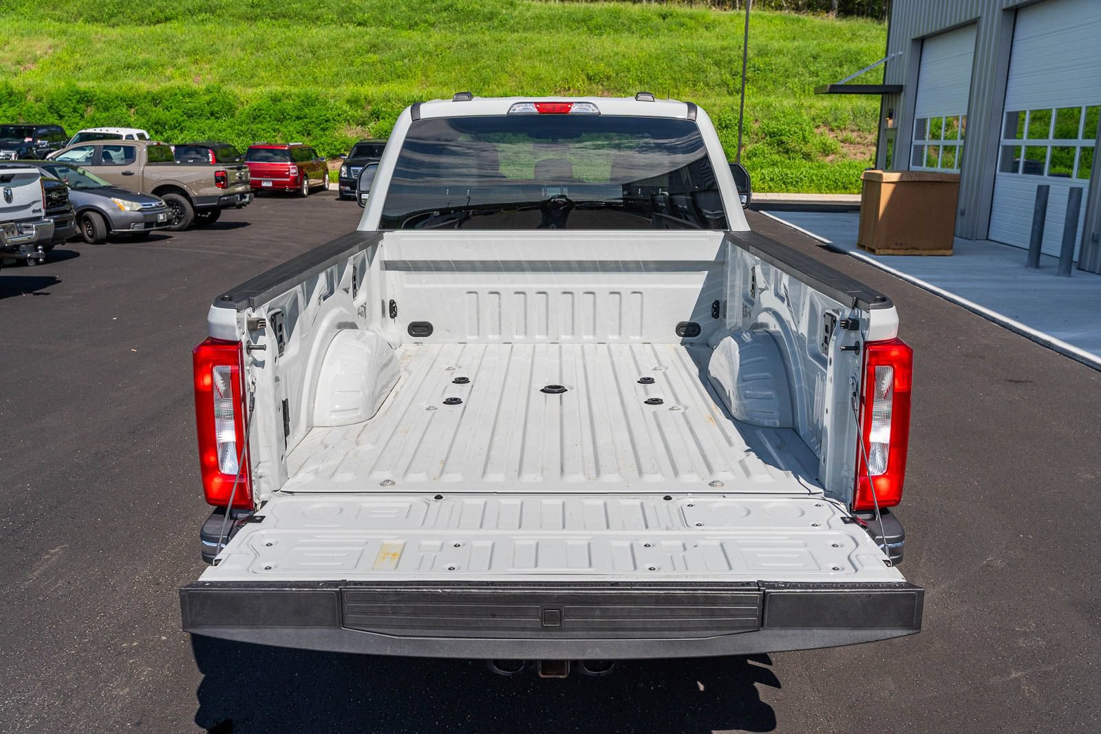 Certified 2025 Ford F250 XLT AWD/4WD image 15