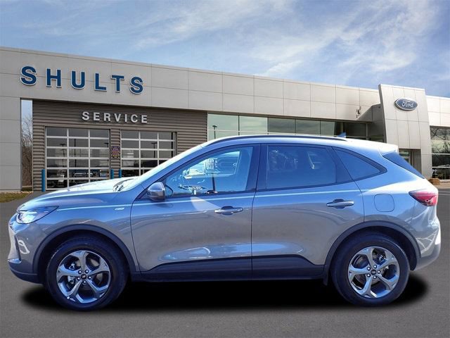 Certified 2025 Ford Escape ST-Line Select AWD/4WD image 6
