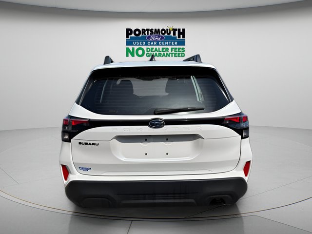 Used 2025 Subaru Forester AWD/4WD image 19
