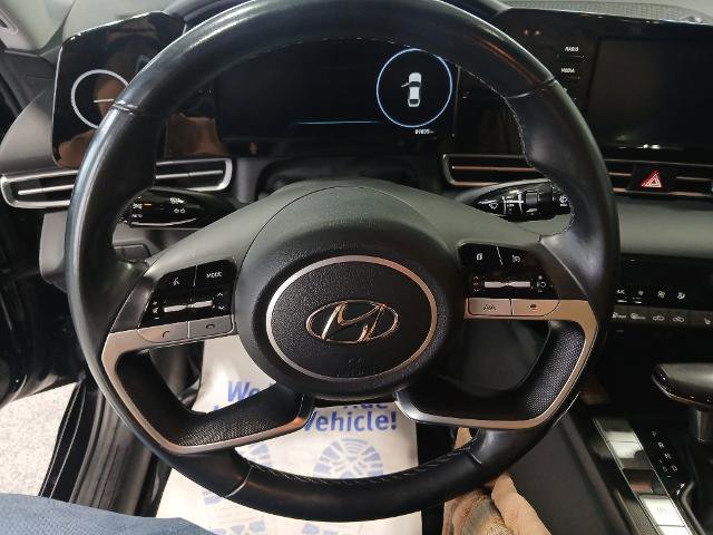 Used 2022 Hyundai Elantra SEL w/ Convenience Package image 13