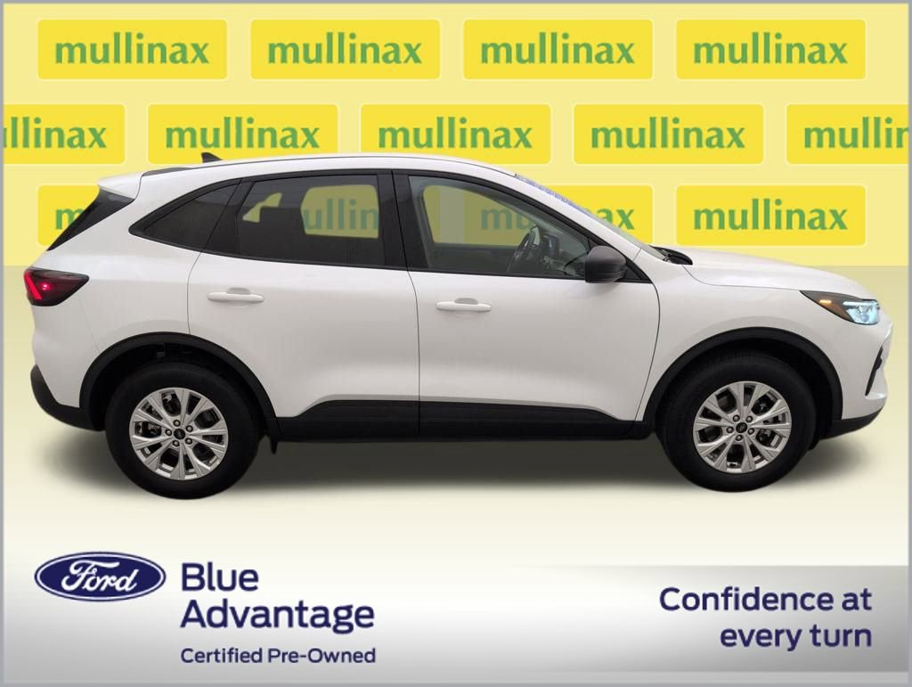 Certified 2025 Ford Escape Active image 2