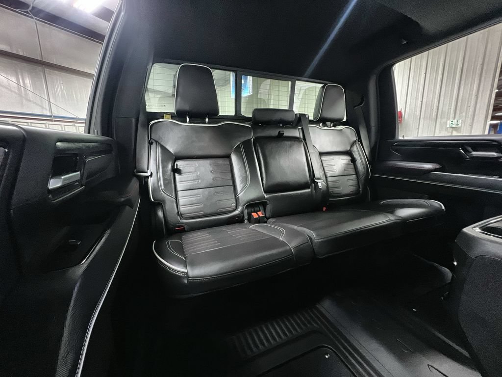 Used 2026 GMC Sierra 2500 AT4X AWD/4WD image 23