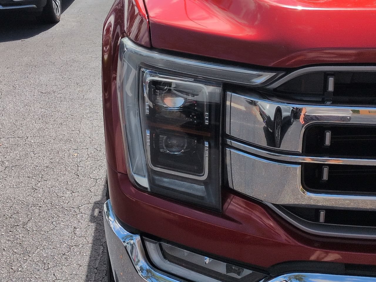 Certified 2023 Ford F150 Lariat w/ Equipment Group 502A High AWD/4WD image 10