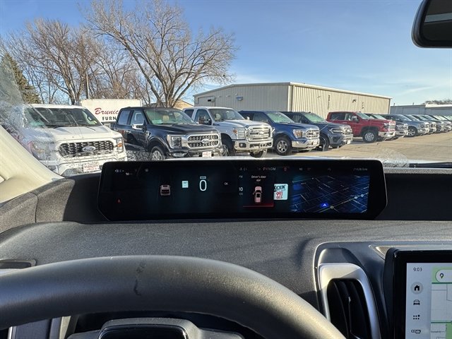 Certified 2025 Ford Expedition Max Active AWD/4WD image 9