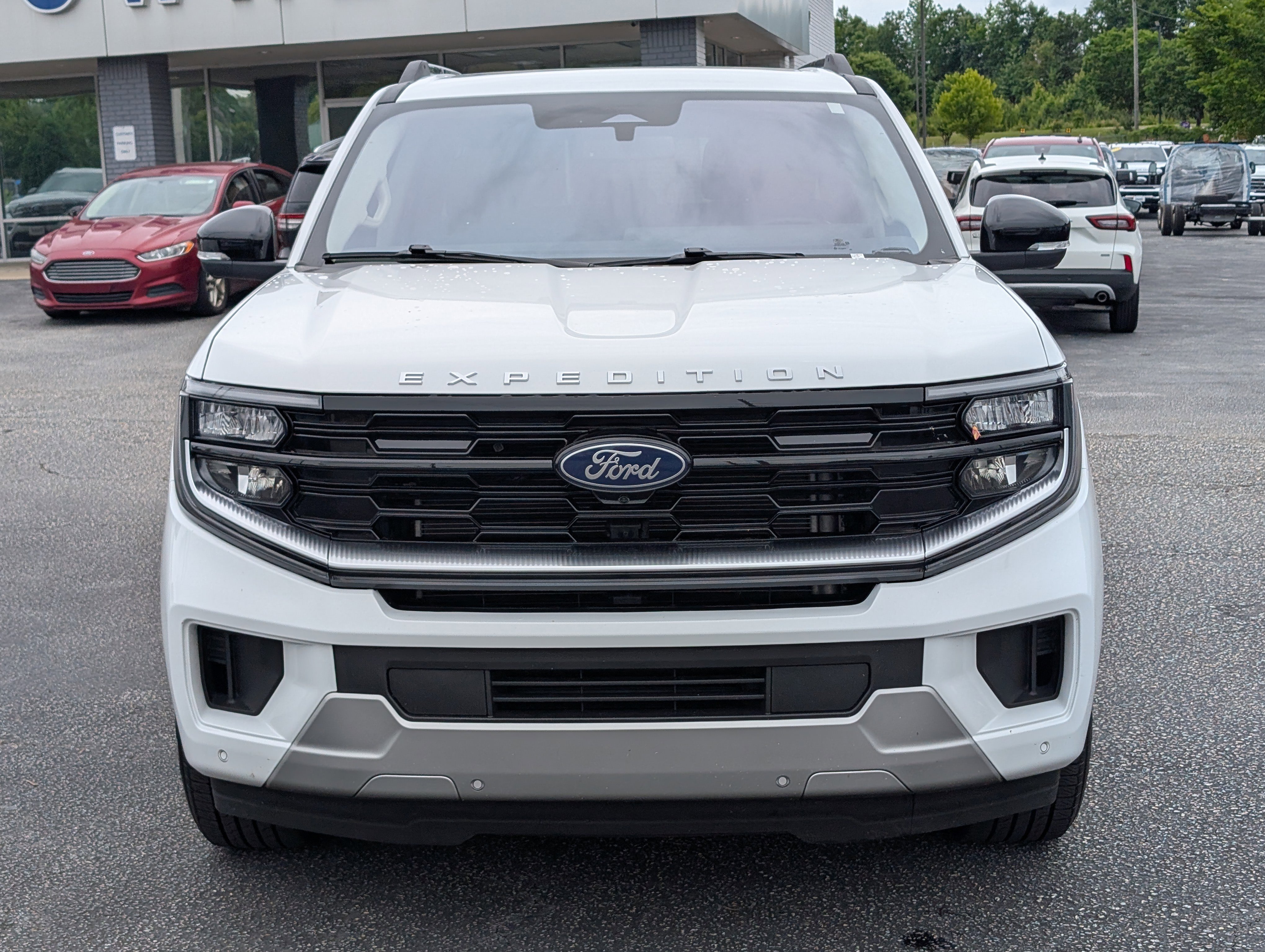 Certified 2025 Ford Expedition Max Platinum AWD/4WD image 3