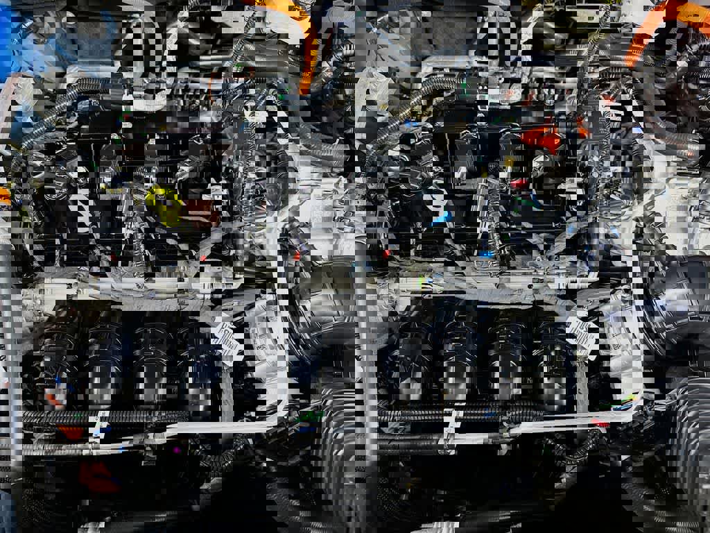 Certified 2025 Ford Maverick Lariat w/ Black Appearance Package image 12