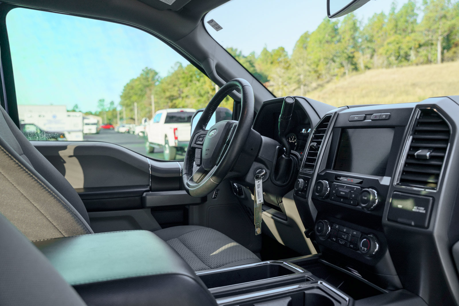 Certified 2019 Ford F150 XLT w/ Equipment Group 302A Luxury AWD/4WD image 14