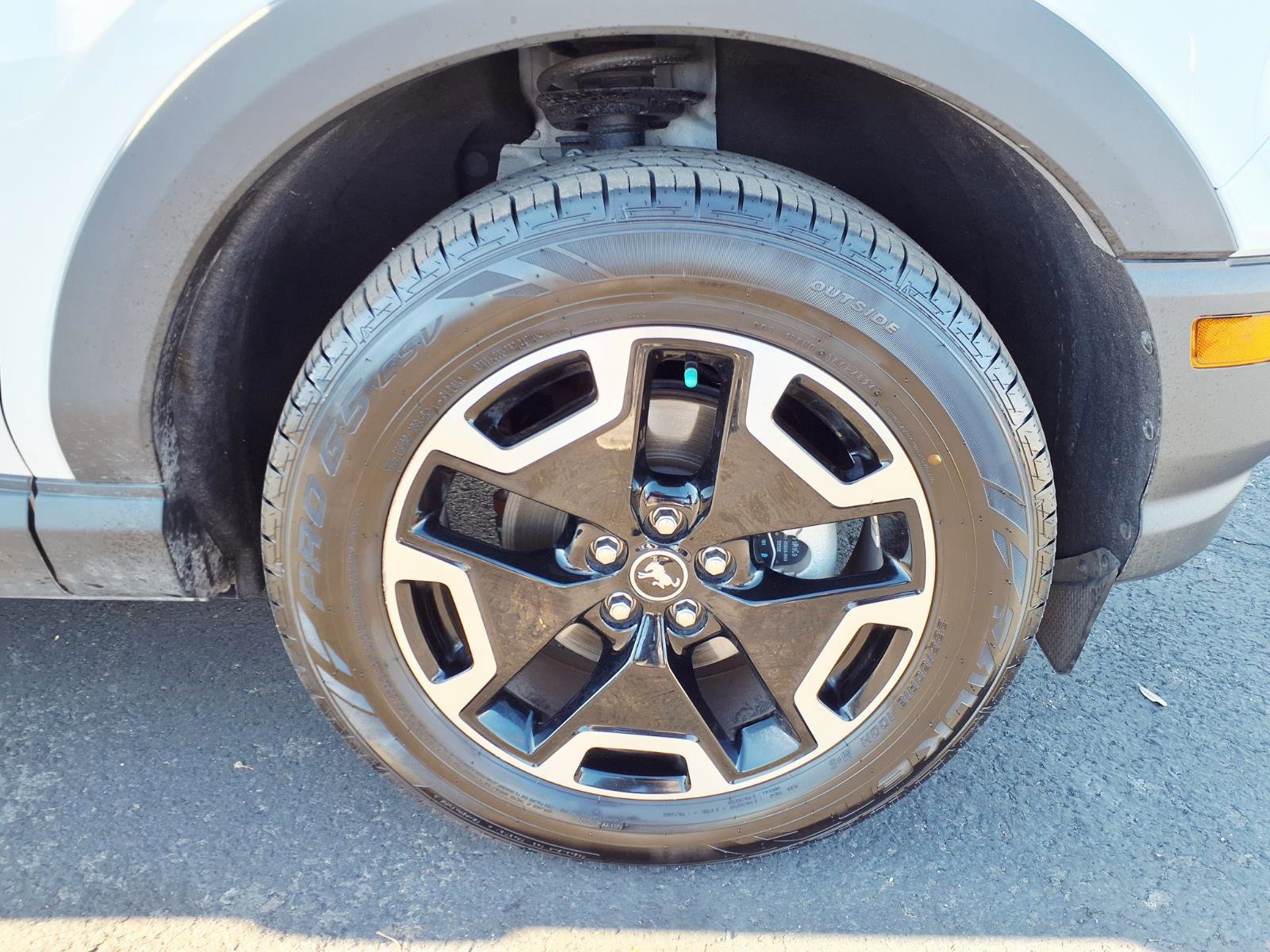 Certified 2023 Ford Bronco Sport Outer Banks w/ Tech Package image 9