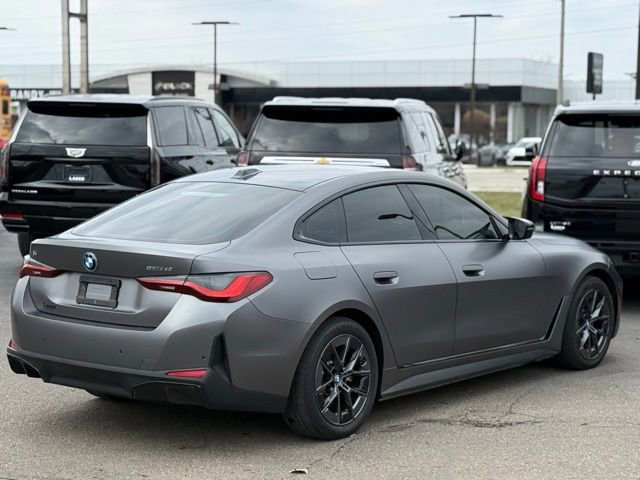 Used 2023 BMW i4 eDrive40 w/ Premium Package image 11