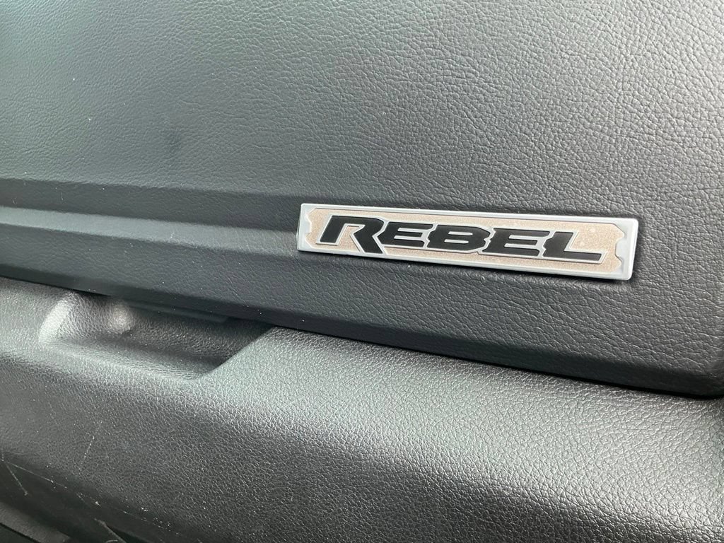 Used 2018 RAM 1500 Rebel w/ Luxury Group RWD image 18