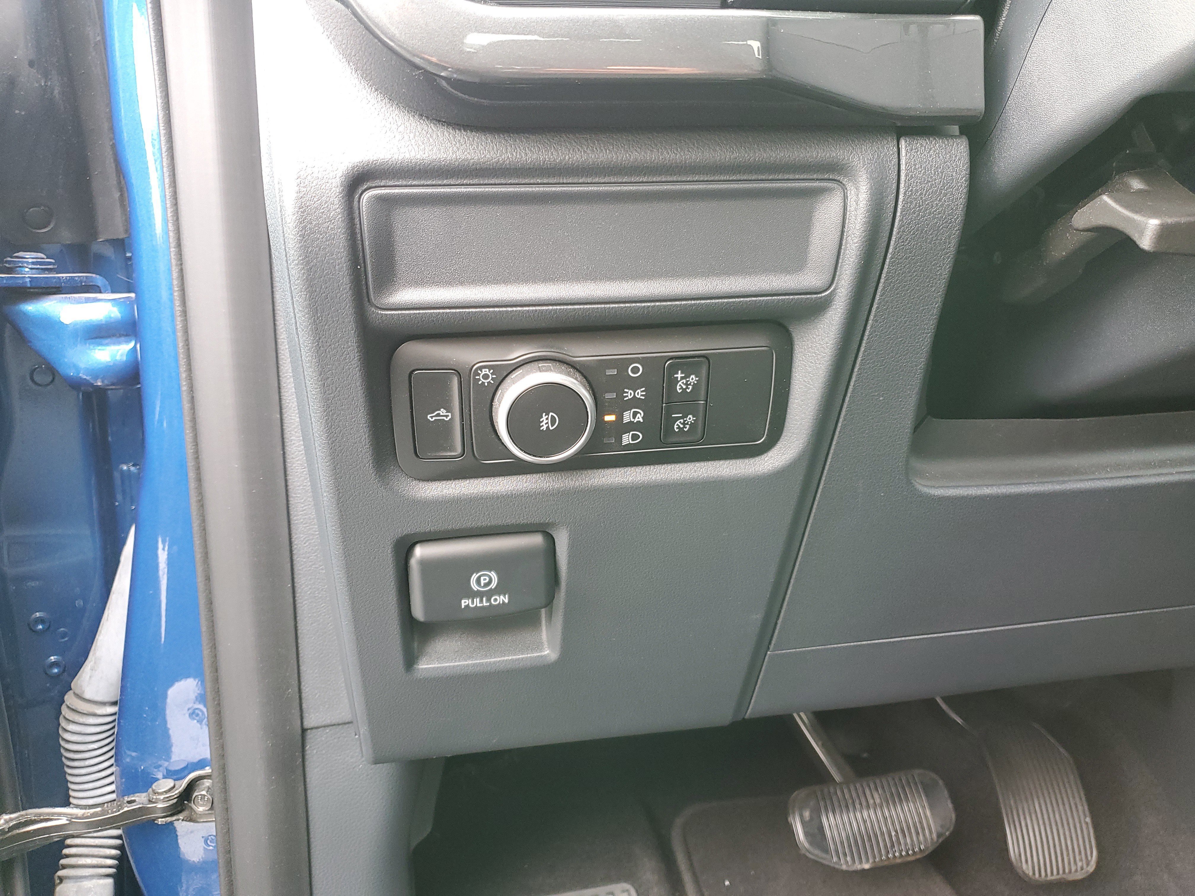 Certified 2023 Ford F150 XL w/ STX Appearance Package AWD/4WD image 23