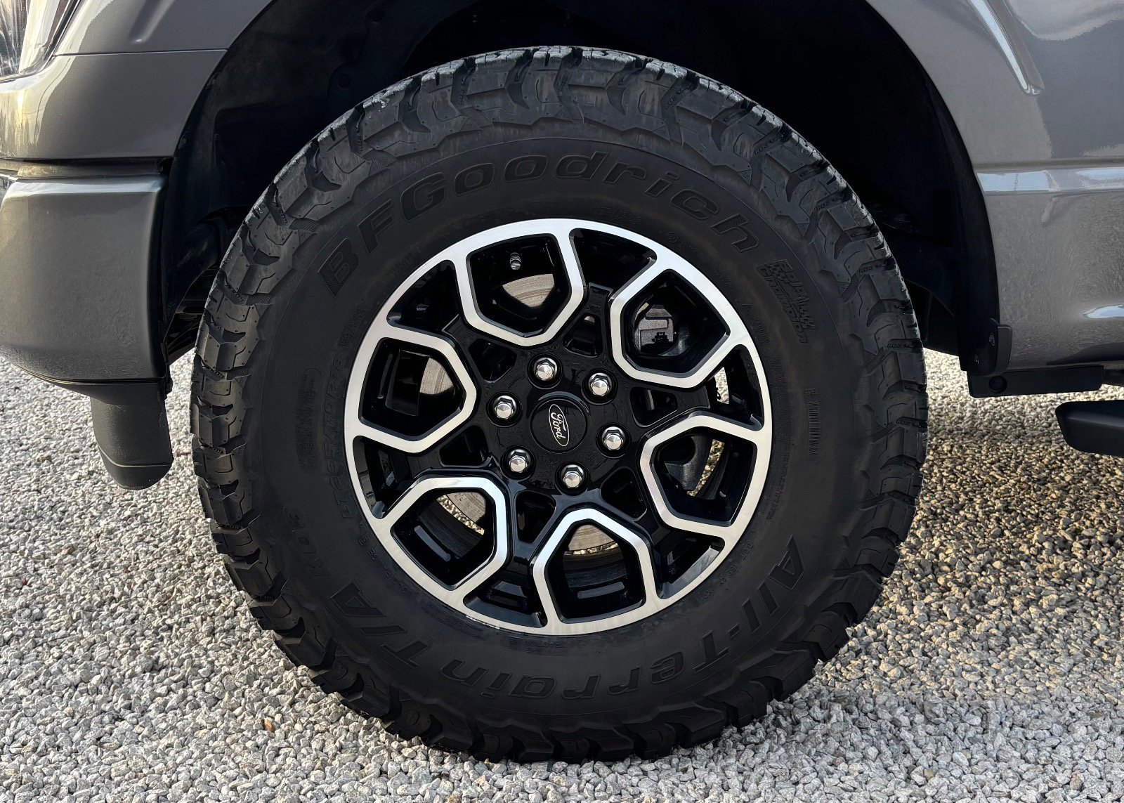 Certified 2023 Ford F150 XLT w/ Equipment Group 302A High image 20