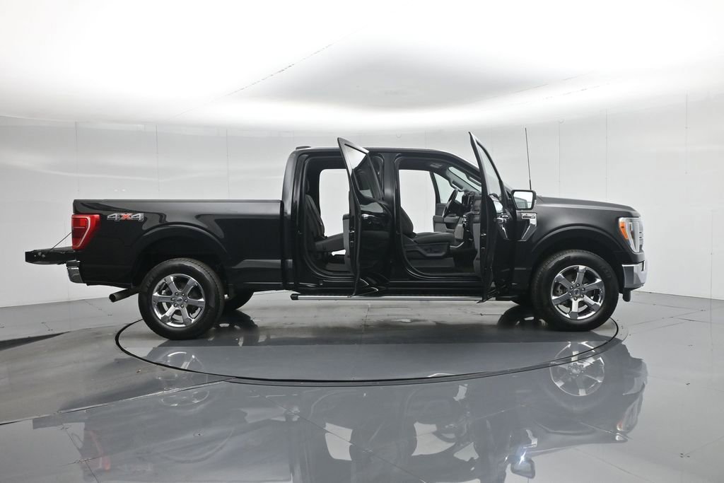 Certified 2022 Ford F150 XLT w/ Equipment Group 302A High image 34