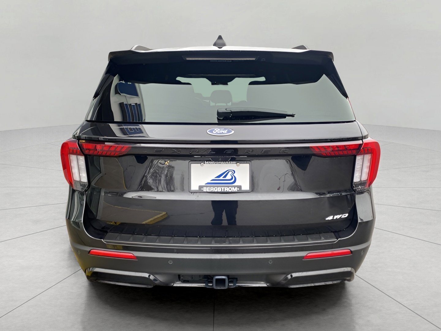 Certified 2025 Ford Explorer ST-Line w/ ST-Line Street Pack image 6