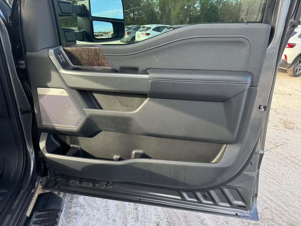 Certified 2026 Ford F350 Lariat w/ Lariat Premium Package AWD/4WD image 24