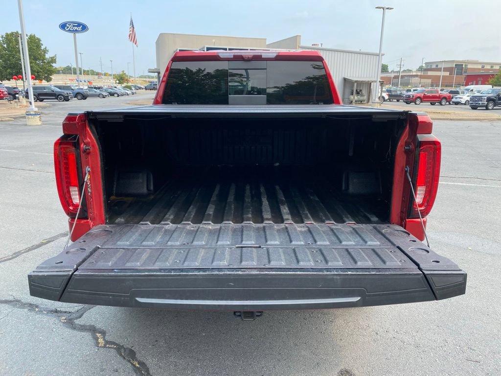 Used 2025 GMC Sierra 1500 AT4 w/ AT4 Premium Package AWD/4WD image 9