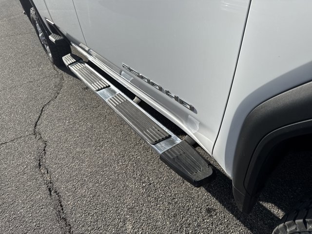 Used 2022 GMC Sierra 2500 SLE w/ SLE Convenience Package image 10
