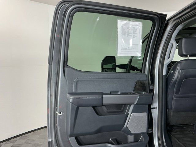 Certified 2025 Ford F450 Lariat w/ FX4 Off-Road Package AWD/4WD image 30