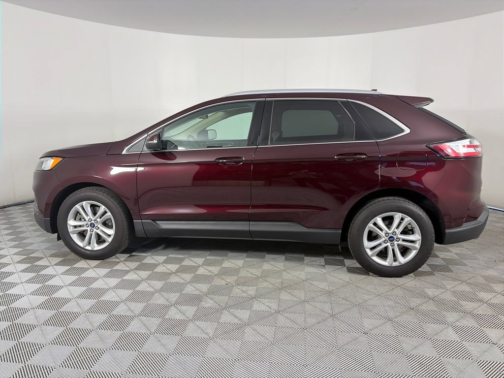 Certified 2020 Ford Edge SEL w/ Cold Weather Package AWD/4WD image 4