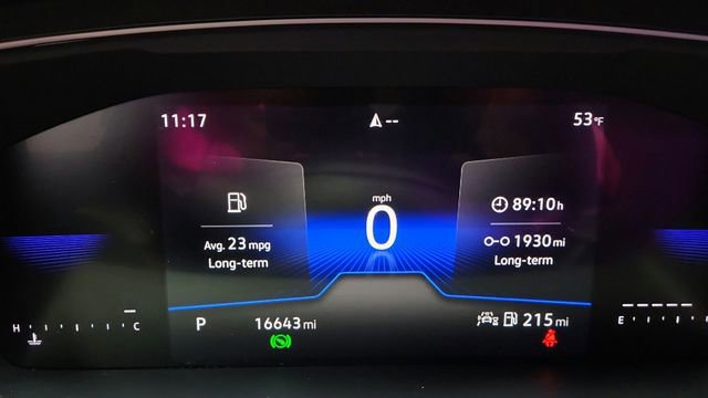 Used 2024 Volkswagen Tiguan SE image 11