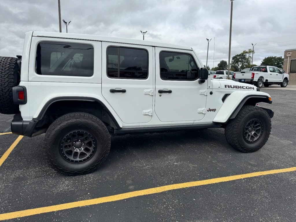 Used 2022 Jeep Wrangler Unlimited Rubicon w/ Xtreme Recon 35" Tire Package AWD/4WD image 3