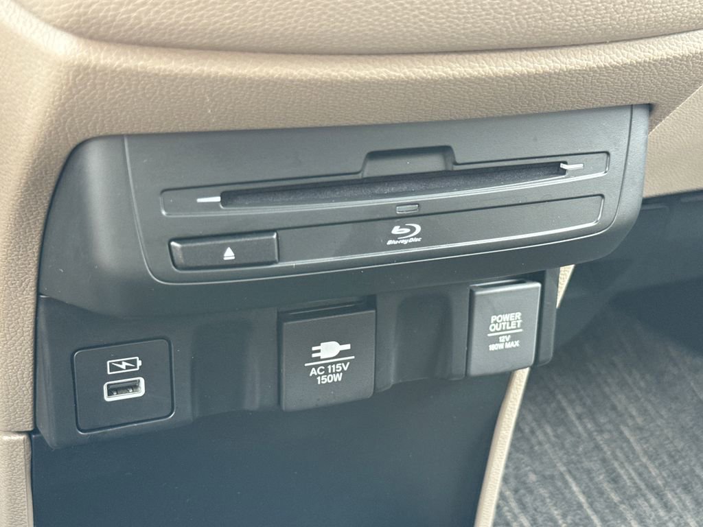 Used 2024 Honda Odyssey Touring image 24
